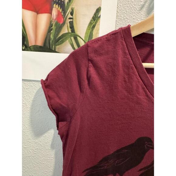 Salty Raven T Shirt- Size S- Gently Loved - Picture 4 of 5